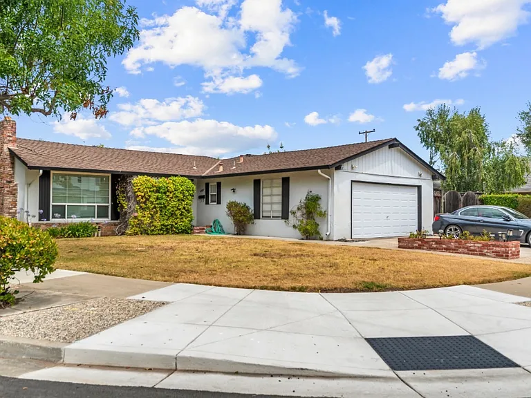 4997 Kenlar Dr — Photo 2