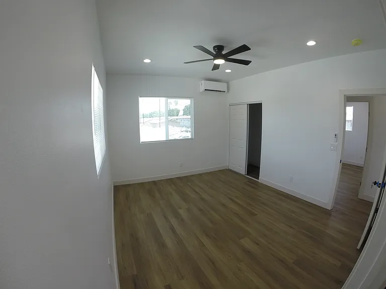 4904 Coke Ave #2 — Photo 11