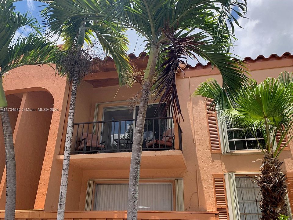 1st image of 7141 Miami Lakes Dr APT O4