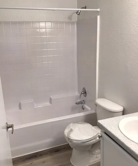 4306 Woodwell St #0 — Photo 5