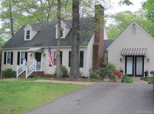 1305 Whitley Ct, Chester, VA 23836