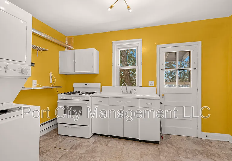 3607 Bayonne Ave #2 — Photo 15
