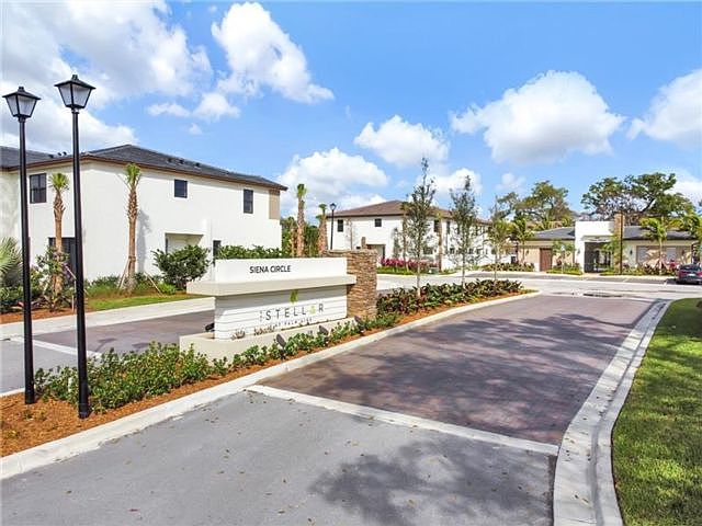 1st image of 4095 Sunset Ct #1