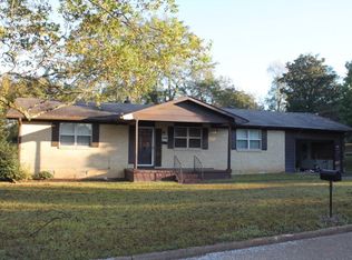 138 Blount St, Water Valley, MS 38965