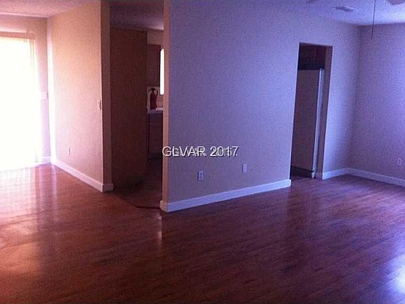 2nd image of 5368 Hillsboro Ln #0