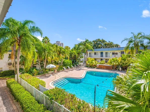 Bayshore Palms at SoHO