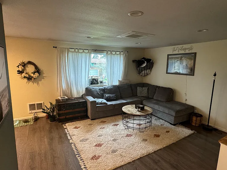 1107 Shuler Ave — Photo 17