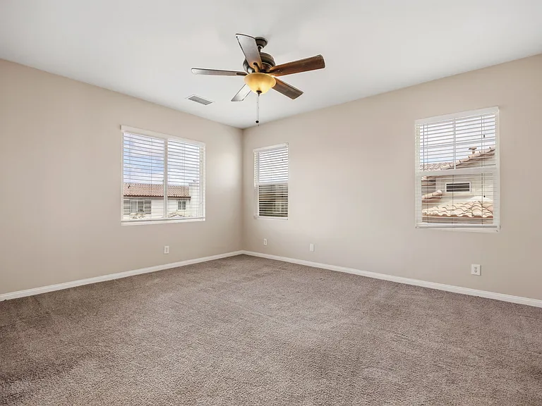 36425 Fallingstar Pl — Photo 23