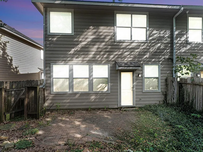 16007 Sandy Path Ln — Photo 48