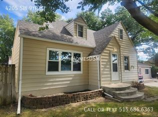 4205 SW 9th St, Des Moines, IA 50315