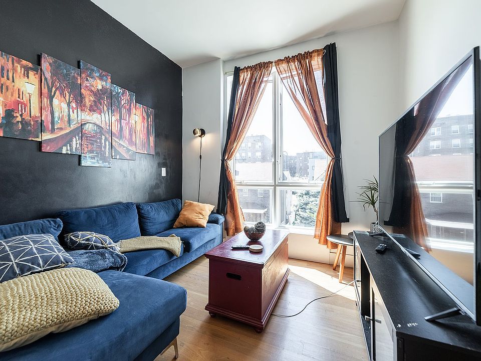 1st image of 19 E 31st St #3D
