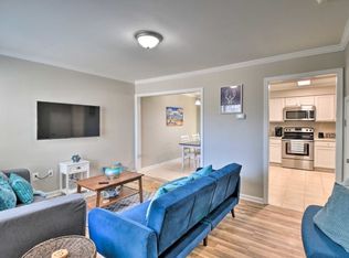 1037 Coastaway Dr #1, Virginia Beach, VA 23451