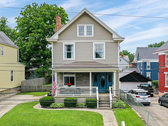 2nd image of 3831 Elsmere Ave