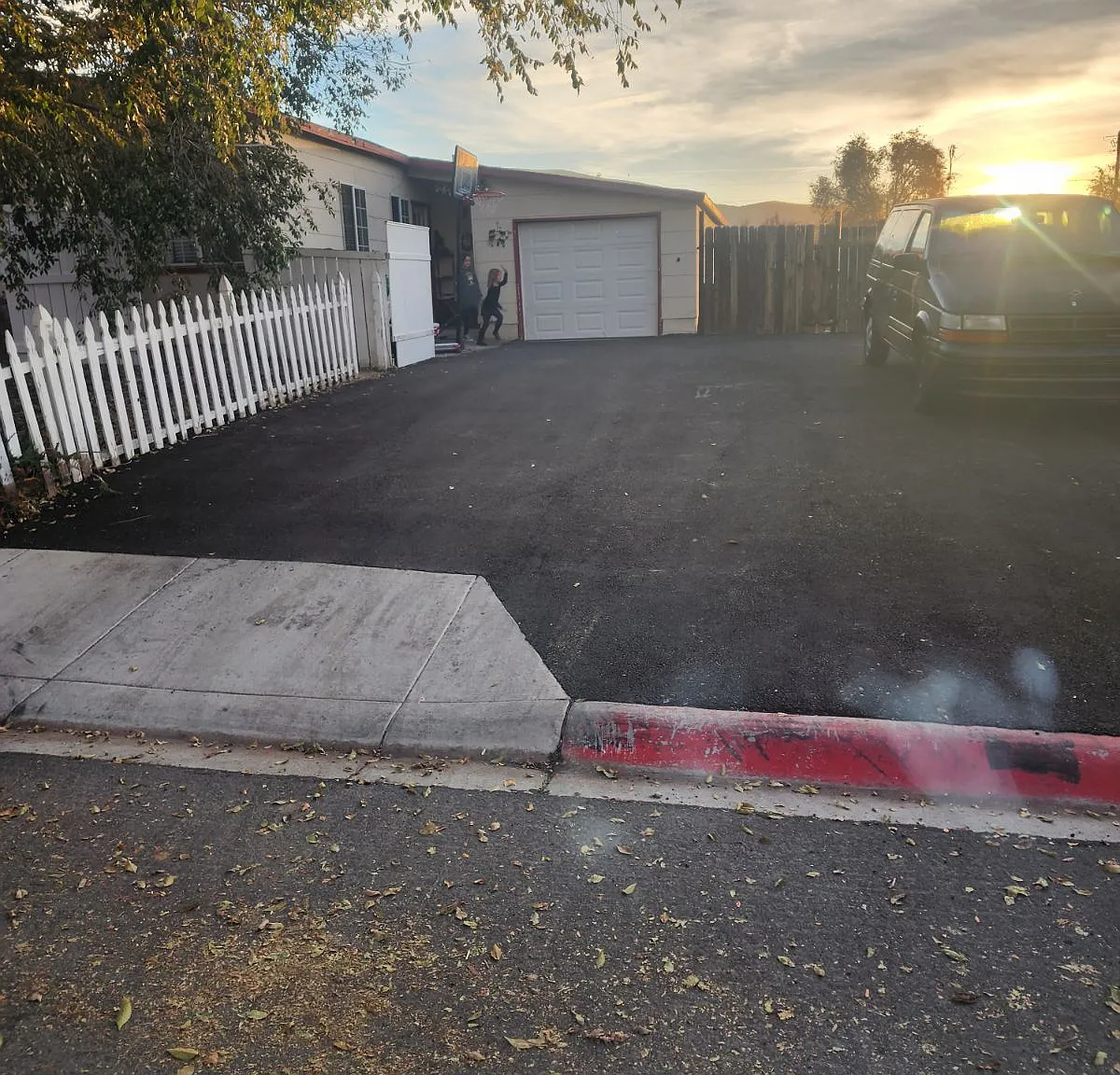 3 bed, 1.5 bath, 1395 sqft, $2,150 — Photo 1