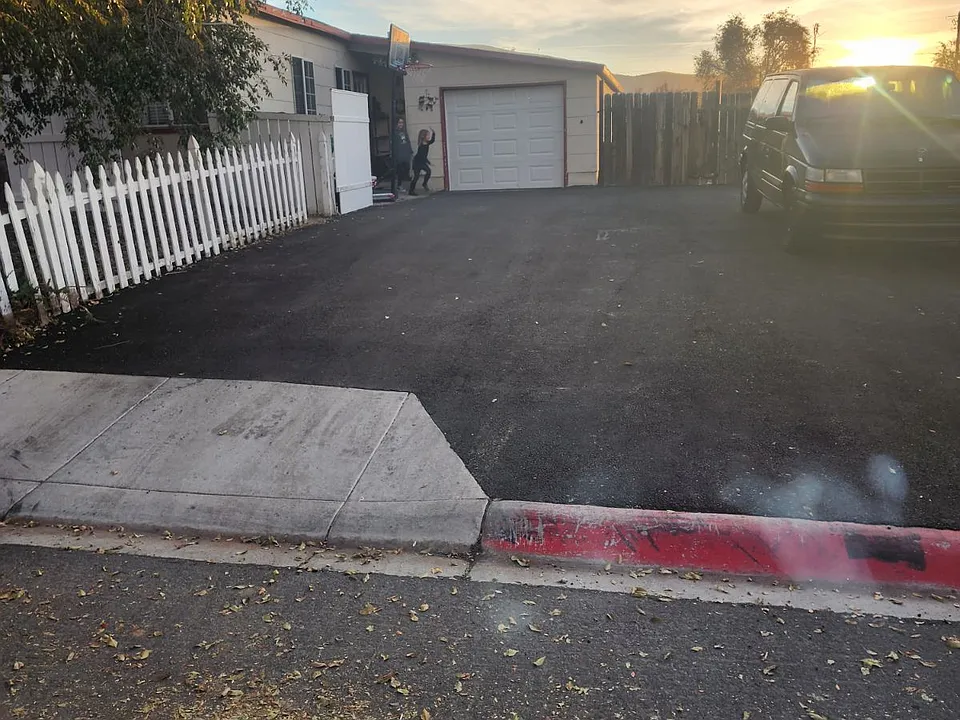 13605 Mount Whitney St