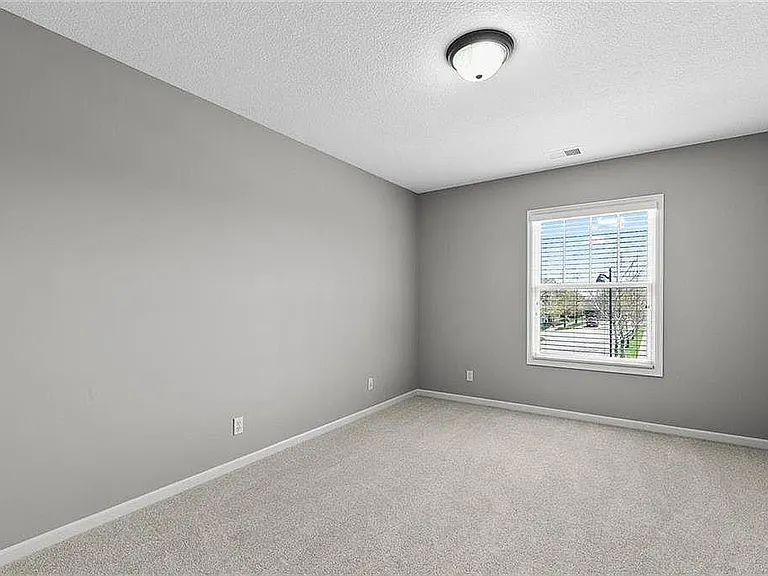 7925 N Lane Ave — Photo 34