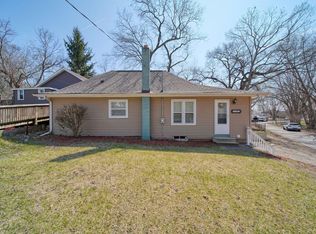 103 S Cove St, Jackson, MI 49203