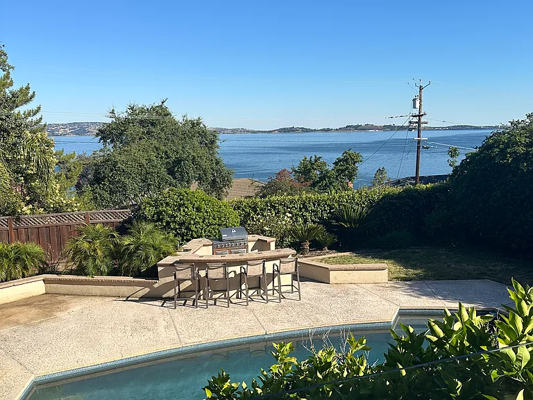 7800 Sierra Dr — Photo 10