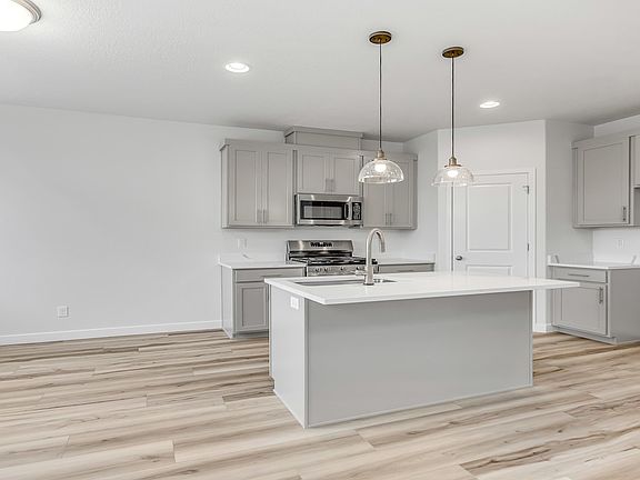6th image of this home
