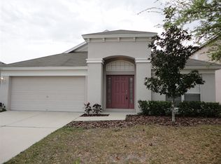 12311 Cedarfield Dr, Riverview, FL 33579