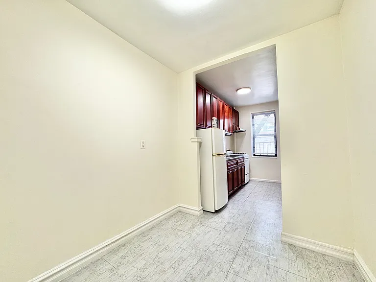 36-40 Bowne St #4B — Photo 14