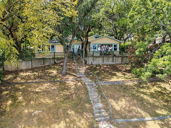 3rd image of 13350 Miller Rd