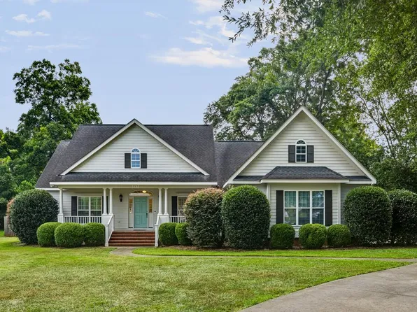 217 Fairway Cir, Americus, GA 31709