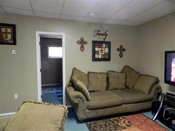 4th image of 1400 N 2nd Ave