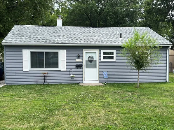 1113 Lilac Dr, Belleville, IL 62220