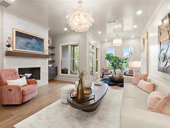 3rd image of 520 Fisher Dr