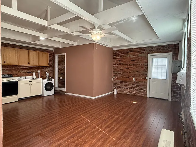 822 Georgia Ave — Photo 8