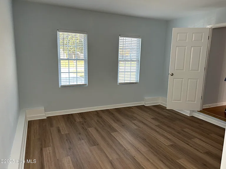 3008 Tandem Ct — Photo 8