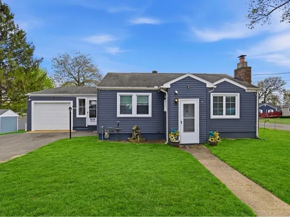 519 Prospect St, Chicopee, MA 01020