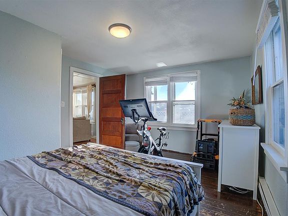 5th image of 420 S Beech Street