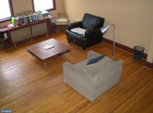 1909 S 10th St, Philadelphia, PA 19148