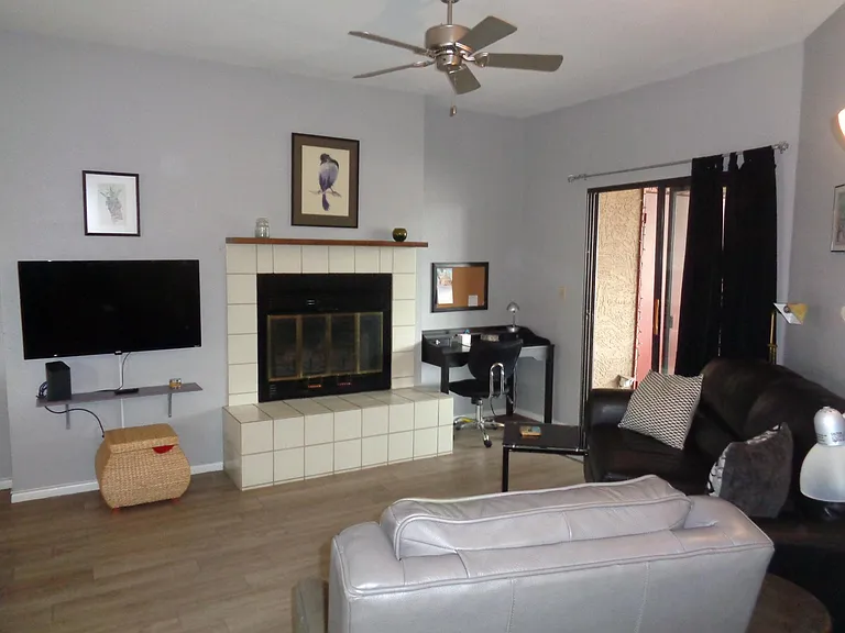 E Highland Ave — Photo 3