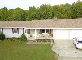 68 Glasshouse Ln, Woodstown, NJ 08098
