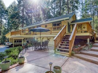 2515 Mockingbird Ln, Camino, CA 95709