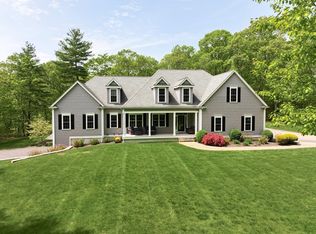 2 Powers Rd, Mendon, MA 01756