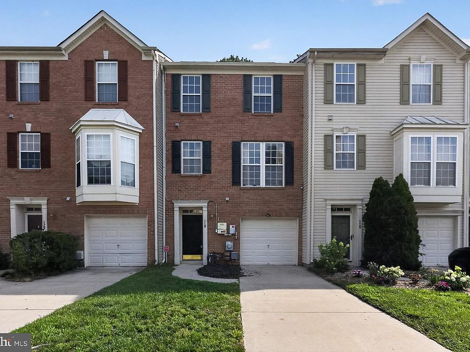 1st image of 118 Colts Neck Dr