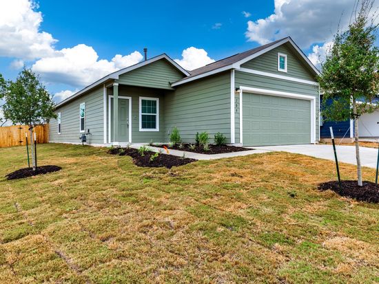 109 Soapstone Pass, Maxwell, TX 78656