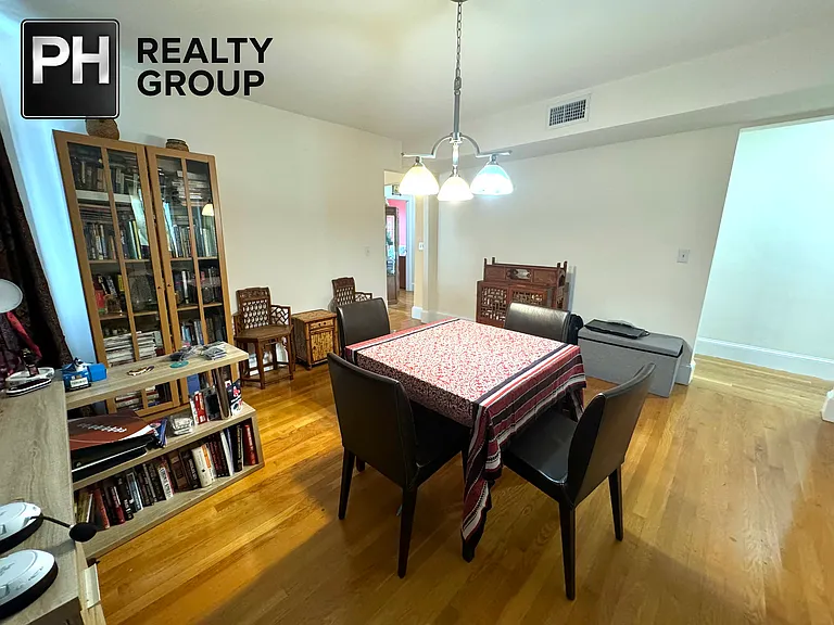 24 Madison Ave #3 — Photo 9