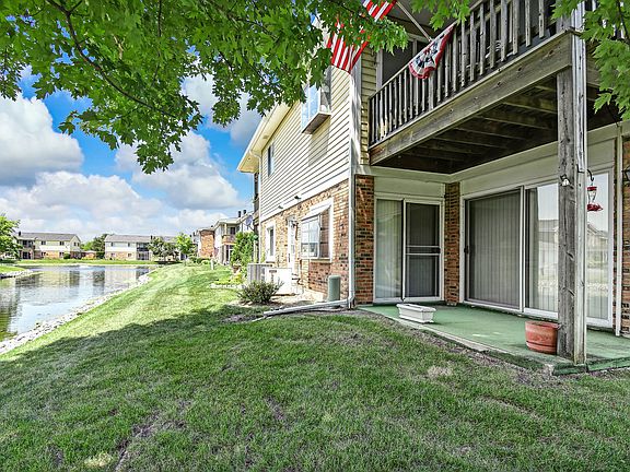 2nd image of 729 Birchwood Ct #18-A