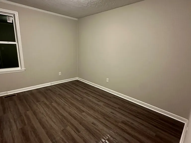 508 Cedarmont Dr — Photo 5