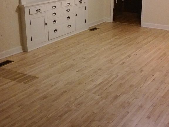 5th image of 2632 38th Ave S