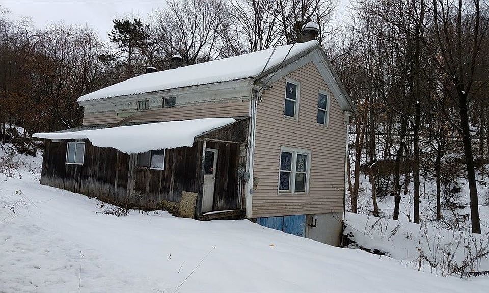 1st image of 8 Hill St