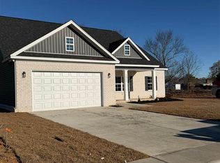 3025 Fincher Dr, Florence, SC 29501