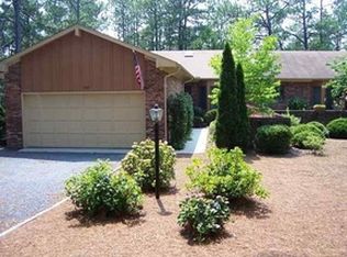 626 Redwood Dr, Southern Pines, NC 28387