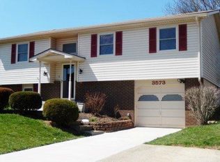 3573 Sundart Dr, Lexington, KY 40517