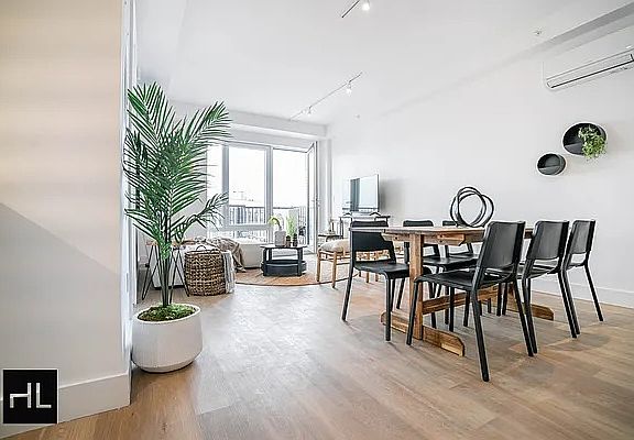 5th image of 1457 Flatbush Ave #721